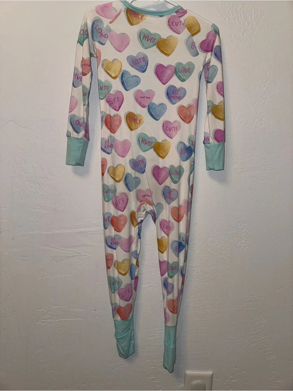 Little Sleepies Pastel Conversation Bamboo Heart Zippy with Mint Trim 2T
